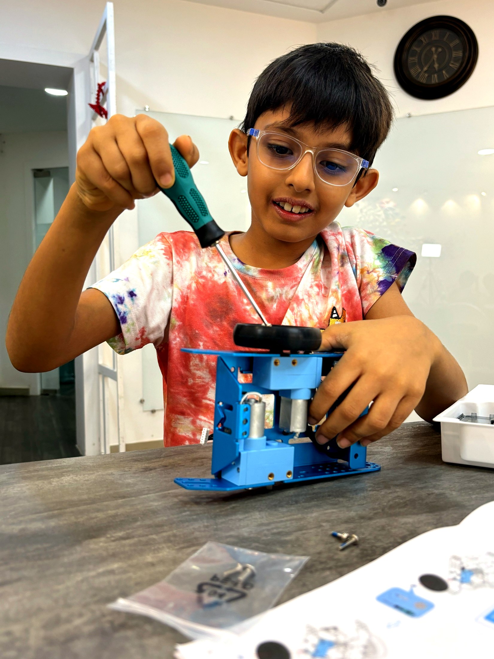 Inside a Cubo Academy Demo Day